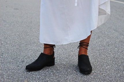 Entrudo | Careto Flat shoes with lace black