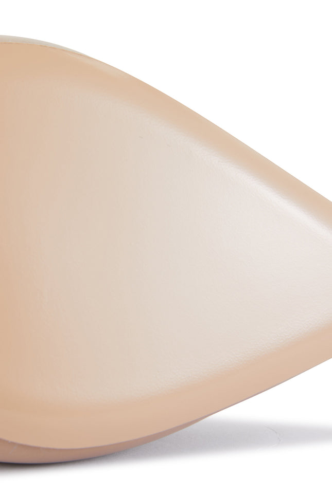 Icy Wong | Nude 10 calfskin pumps