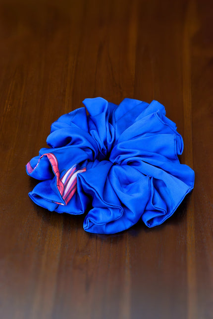 Janara Jones | Blue Octopus Satin Twilly & Scrunchie Set