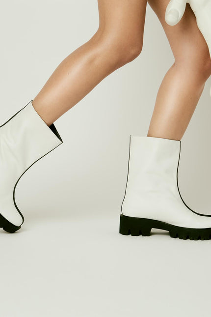 Come(t) Bocanci din Piele Nappa Cloud Dancer