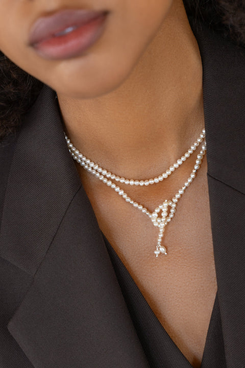 Pas de Marque | Freshwater pearl necklace Lasso