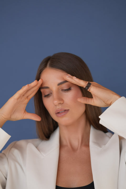 Pas de Marque | Rose gold-filled black spinel ring La Bague