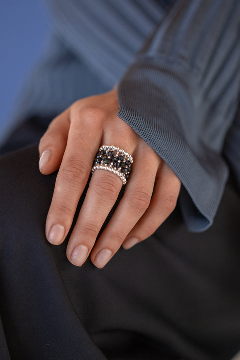 Pas de Marque | 925 sterling silver black spinel ring La Bague