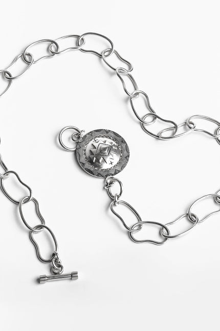 Yelli Jewels | Medallion Simple Chain Necklace