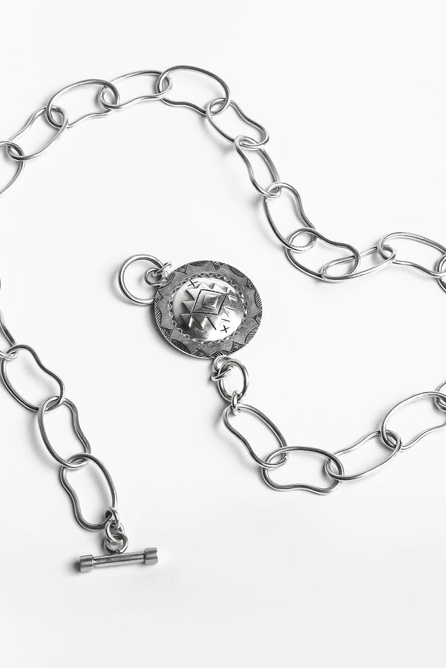 Yelli Jewels | Medallion Simple Chain Necklace