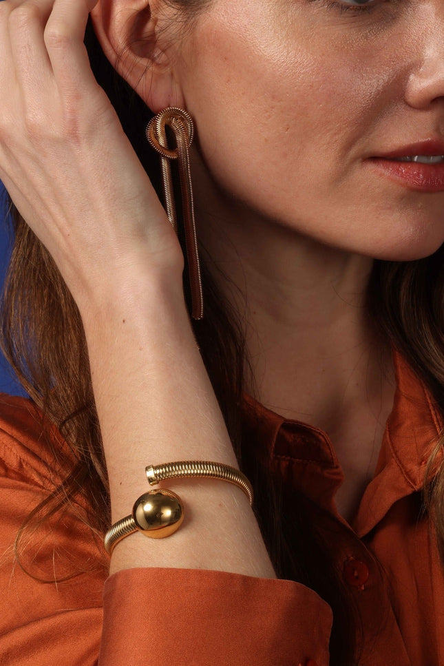 Michael Nash Jewelry | Lucie Gold Cobra Bracelet With Dome Accent