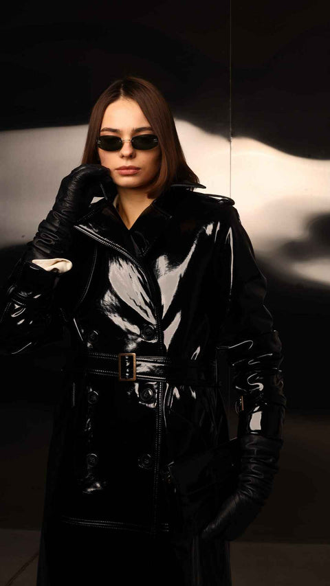 BÚDZIKO | NYC BLACK PATENT LEATHER TRENCH COAT