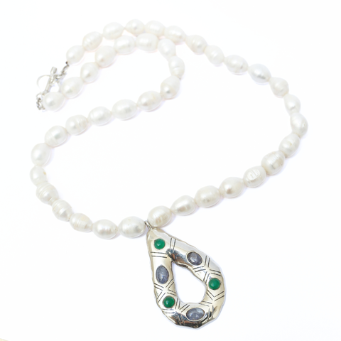 Yelli Jewels | Naszyjnik z wisiorkiem Teardrop z perłami