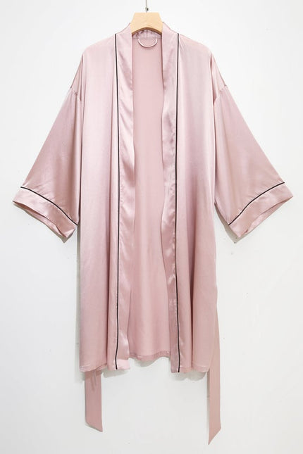 Soft Strokes Silk | Pasithea Baby Pink Kimono Robe