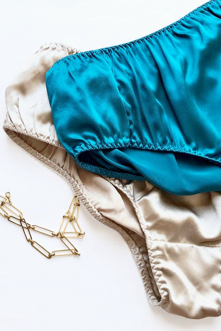 Soft Strokes Silk | Turquoise Float Bikini Panties