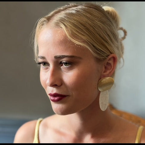 Michael Nash Jewelry | Chiara Worn Gold And Mother Of Pearl Pierced Resin Drop Earrings