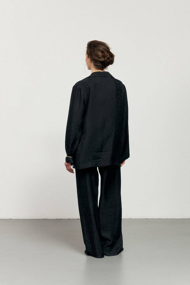 Kolosova | BLACK PANTS WITH ANIMAL REPTILES PRINT