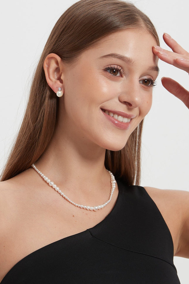 Miss Cecilia | Dianna Classic Pearl Ear Studs