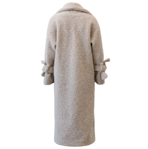 BÚDZIKO | BEIGE LONG TEDDY COAT