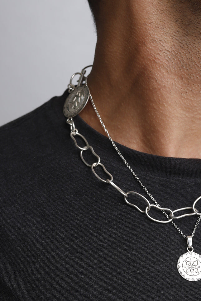Yelli Jewels | Medallion Simple Chain Necklace
