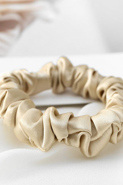Soft Strokes Silk | Extra Dense Drape Hair Band