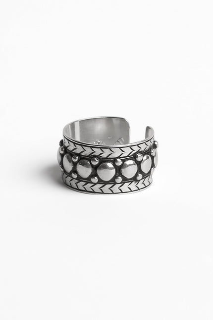 Yelli Jewels | Double Studs Ring