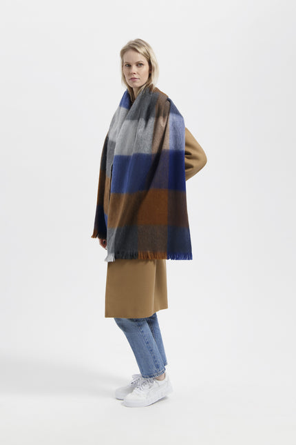 Alpaca Loca | Scarf Blocked Cobalt Blue, Camel and Naturals
