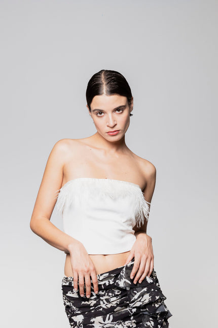Five p.m. | Prosecco Top White