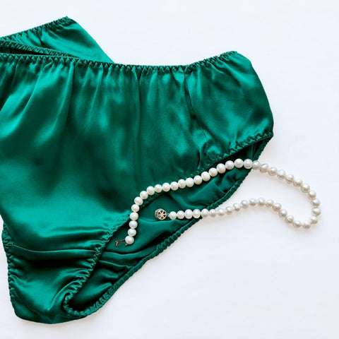 Soft Strokes Silk | Emerald Green Float Bikini Panties