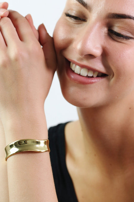 Miss Cecilia | Gold Curve Cuff Bangle