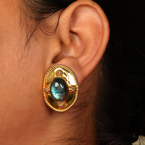 Arvino | Meera Studs in 92.5 Sterling Silver