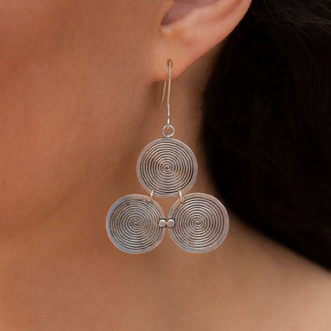 Yelli Jewels | Kolczyki wiszące Triple Spirals