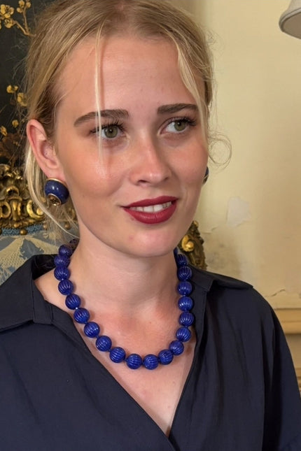 Michael Nash Jewelry | Vicenza Sapphire Resin Carved Seventeen And One Half Inches Melon Bead Necklace