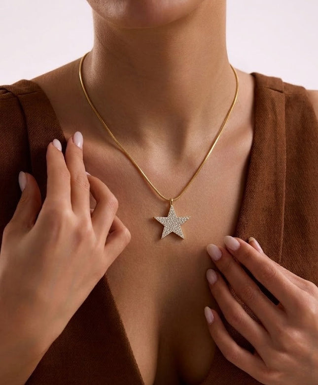 Arvino | Celestial Star Necklace in 92.5 Sterling Silver