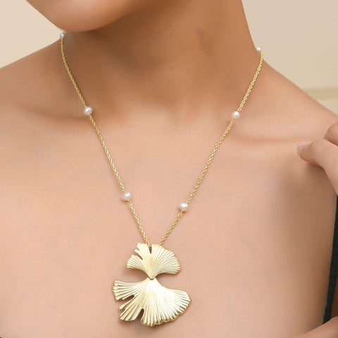Arvino | Ginkgo Pearl Accent Necklace