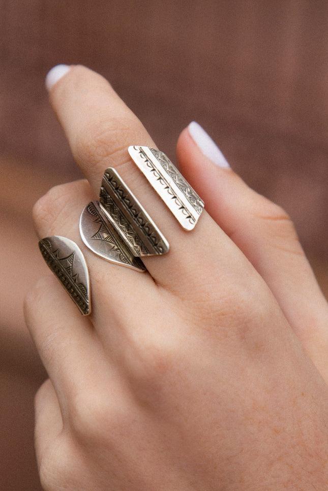 Yelli Jewels | Grey Portal Ring