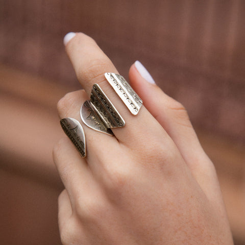 Yelli Jewels | Grey Portal Ring