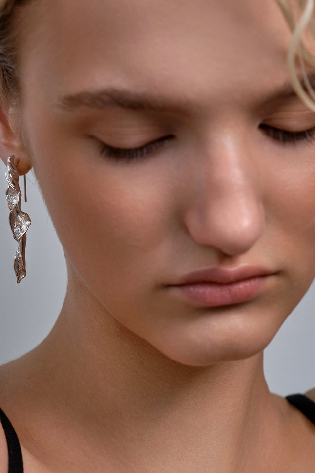 SIMA GINA | Petals Drop Earrings