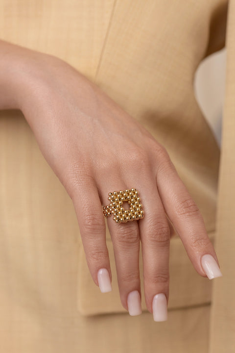 Pas de Marque | Gold-filled ring Carré
