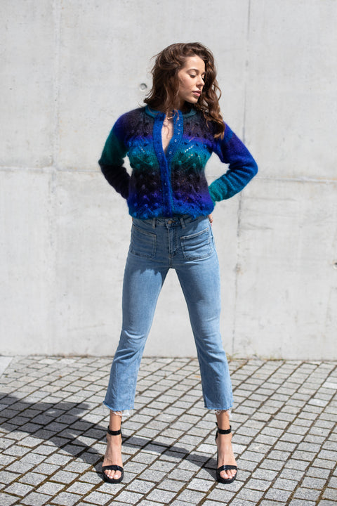 Color My Space I Sweter Rainbow Water