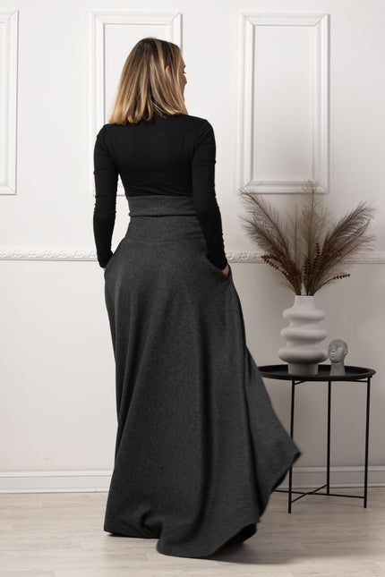 Nikka Place | Dark Gray Winter Wool Maxi Skirt
