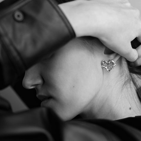 SIMA GINA | Earrings 'Follow your heart’