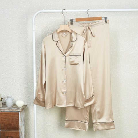 Soft Strokes Silk | Beige Unisex Long Sleeve Pyjamas