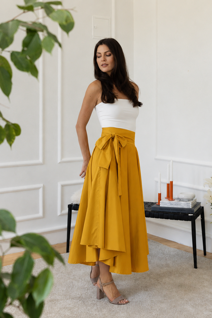 Midi high waist skirt with bow