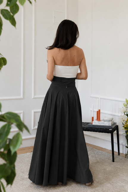 Back view of maxi cotton skirt
