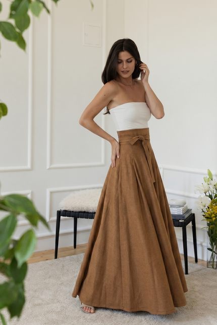 High waist cotton skirt side view
