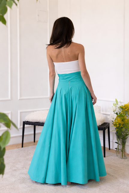 Back view of high waist cotton skirt