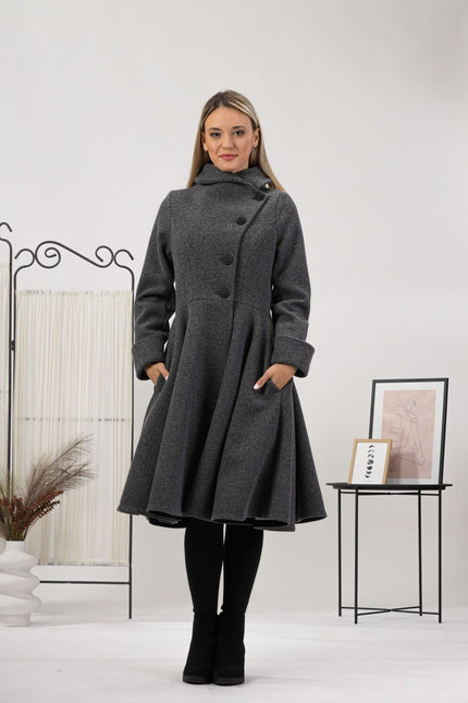 Nikka Place | A-line Buttoned Winter Coat