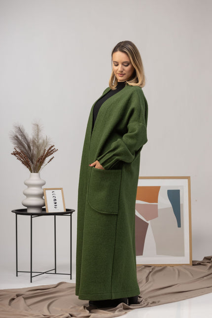 Forest Green Warm Wool Maxi Cardigan paired with skinny jeans and boots - from NikkaPlace | Effortless fashion for easy living