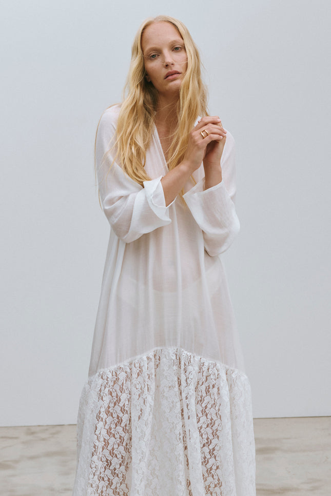 A Perfect Nomad | Dress Carrie