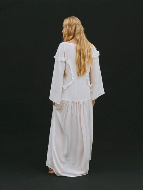 A Perfect Nomad | Dress The Honey