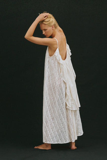 A Perfect Nomad | Lace Syros