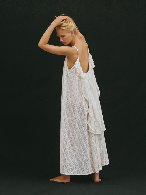 A Perfect Nomad | Lace Syros