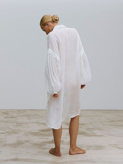 A Perfect Nomad | Dress Roma