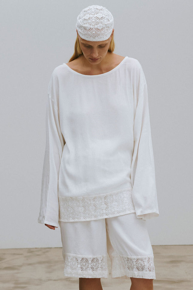 A Perfect Nomad | Top Lace